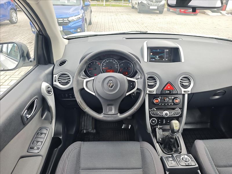 Renault Koleos 2,0 dCi150  4x4 Dynamique - fotka 16 z 19