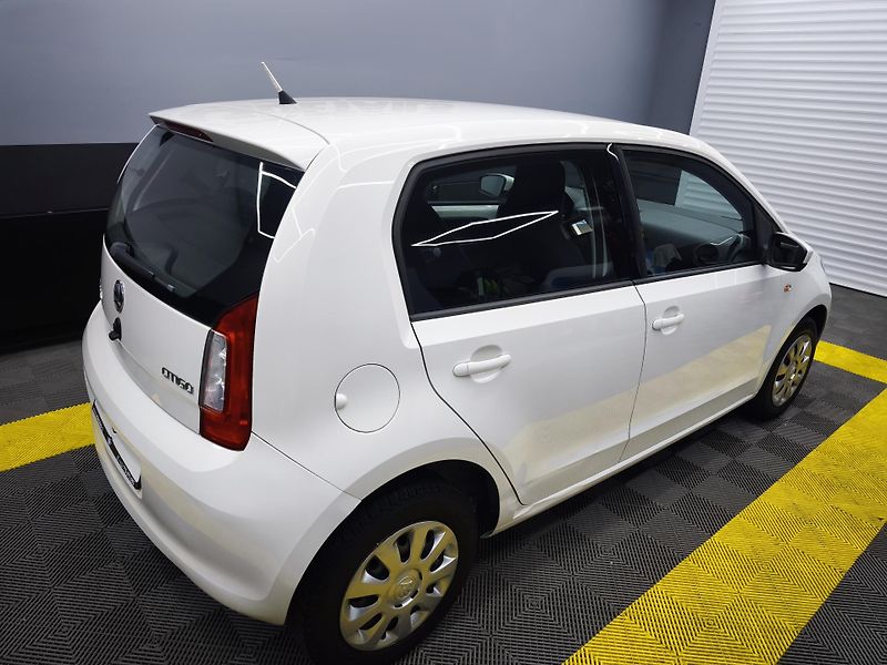 Škoda Citigo (2014) 44kw, klima, zim.pneu - fotka 4 z 29