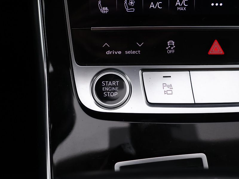 Audi Q7 3,0 TDI 210kW Qattro CZ DPH - fotka 23 z 33