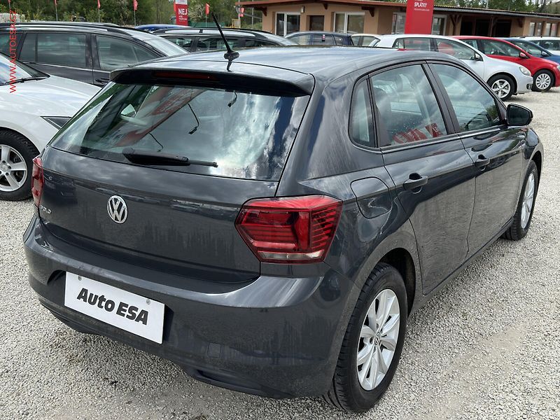 Volkswagen Polo (2018) 1.0i - fotka 4 z 17