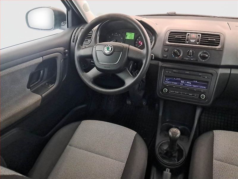 Škoda Fabia (2010) 1.2 TSI, Tažné, jezdí výborně - fotka 7 z 15