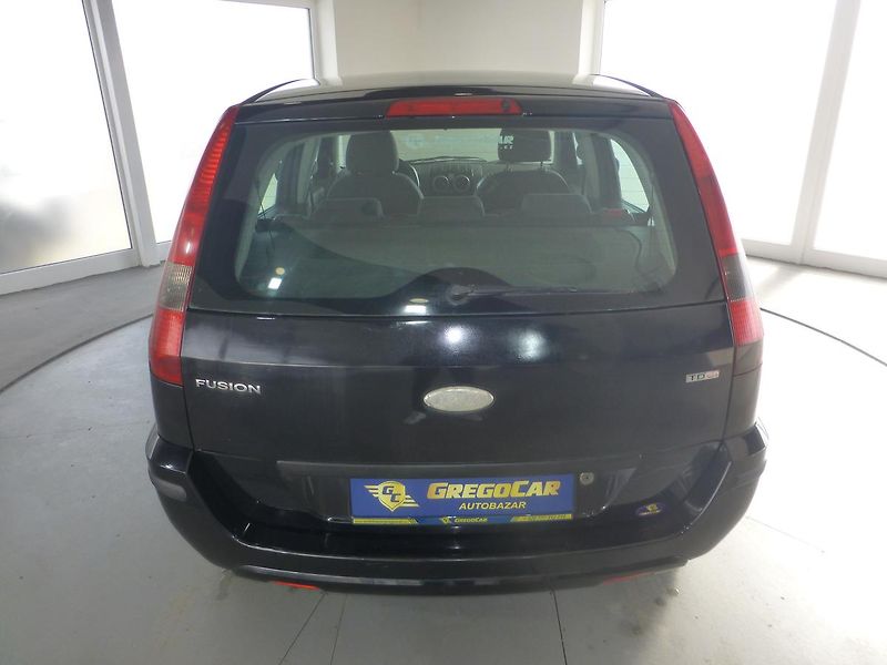 Ford Fusion (2002) 1,4TDCI-50KW**NOVÉ PNEU* - fotka 7 z 25