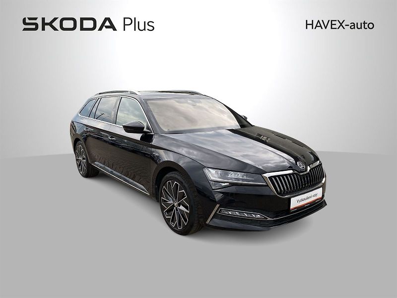 Škoda Superb (2023) Combi 2.0 TDI DSG L&K - fotka 32 z 35