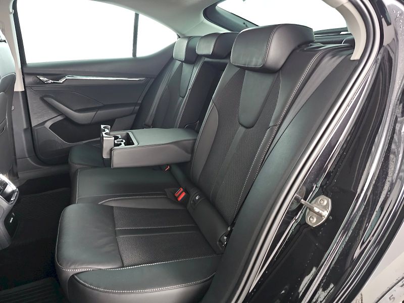 Škoda Octavia (2024) 1.5TSI 110kW Style - fotka 7 z 30