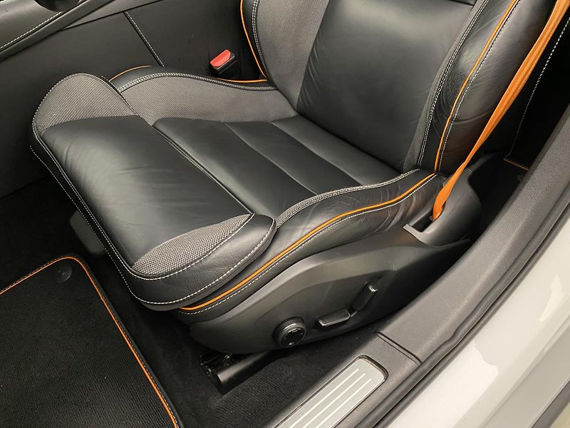 Volvo V90 CC T6 AWD OCEAN RACE AUT CZ - fotka 24 z 57