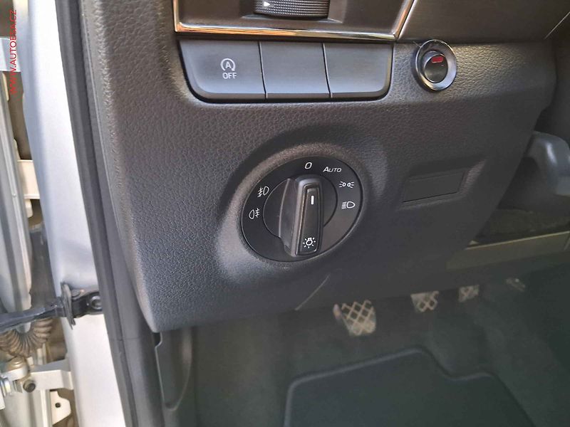 Škoda Fabia (2021) 1.0 TSi, 1.maj,ČR, Style, LED - fotka 15 z 17