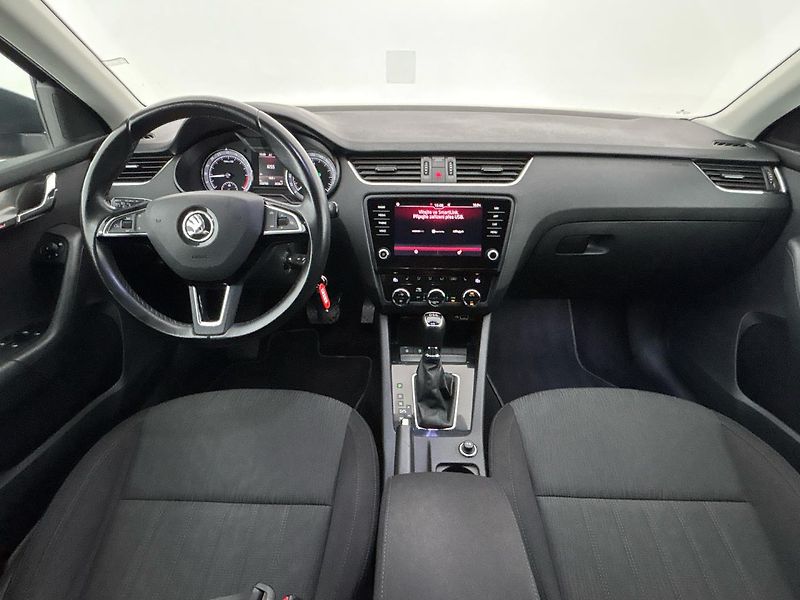 Škoda Octavia Style DSG - fotka 5 z 30