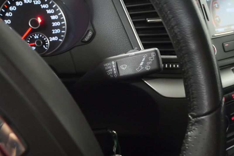 Seat Alhambra - fotka 17 z 30
