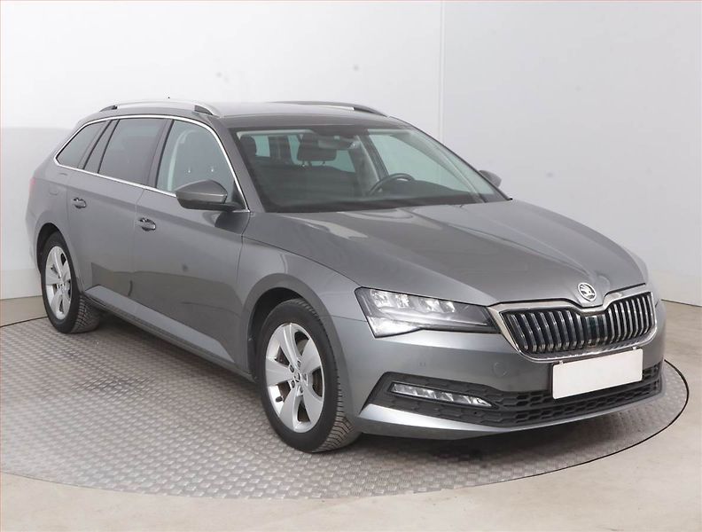 Škoda Superb (2022) 2.0 TDI - fotografie inzerátu