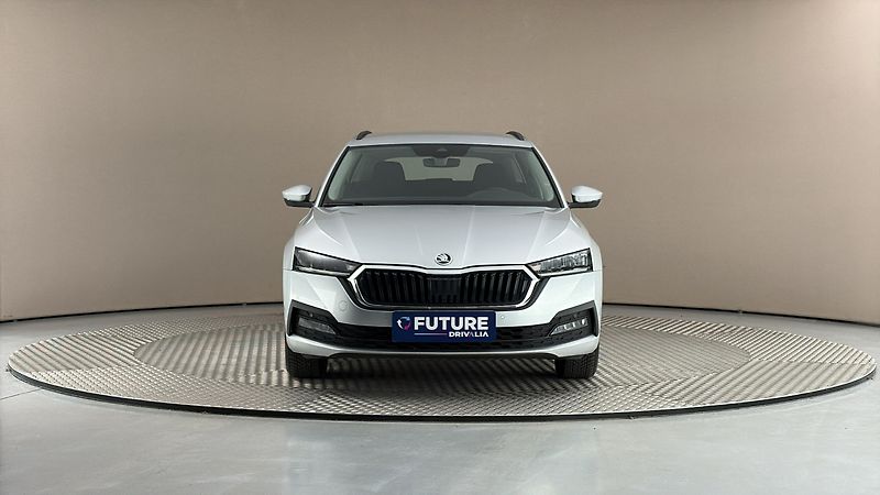 Škoda Octavia 2.0 TDI Ambition Combi - fotka 26 z 26