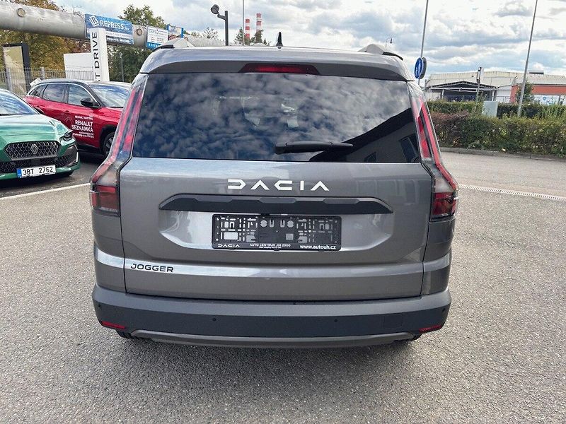 Dacia Jogger (2026) Expression Eco-G 120 5 míst - fotka 4 z 17