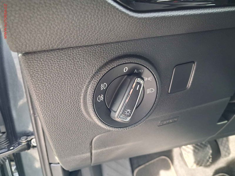 Seat Ateca (2019) 2.0 TDi, 1.maj, Ecellence - fotka 14 z 20