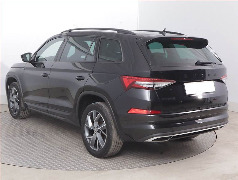 Škoda Kodiaq (2023) Sportline 2.0 TDI - fotka 4 z 24