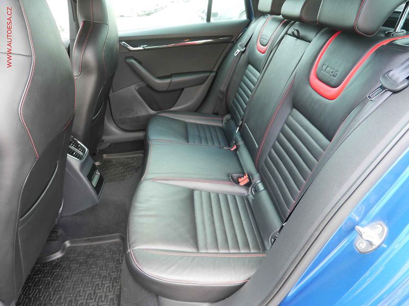 Škoda Octavia (2015) 2.0 TDi, ČR, RS, DSG - fotka 10 z 27