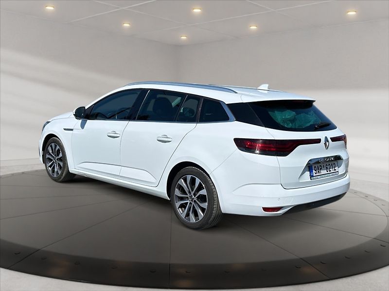 Renault Mégane 1,5 BdCi 115 Techno - fotka 4 z 11