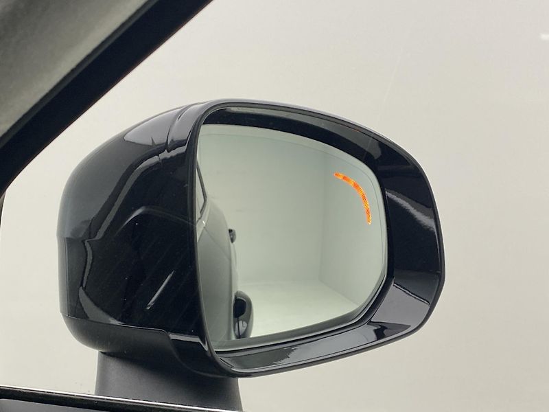 Volvo XC90 B5 AWD BRIGHT ULTIMATE AUT 7m - fotka 38 z 56