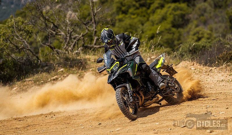 Benelli TRK 702 X (2026) - fotka 25 z 31