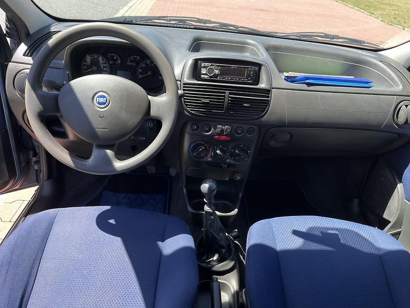 Fiat Punto 1.2 8V ČR - fotka 10 z 23