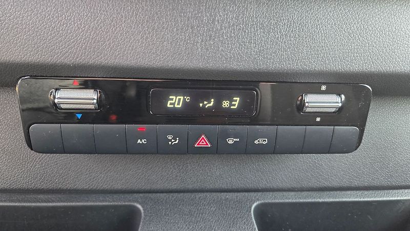 Mercedes-Benz Sprinter 317 CDI/L Automat - fotka 14 z 22