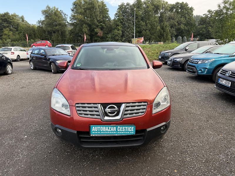 Nissan Qashqai 2.0 DCI 110 kw 4x4 AUTOMAT - fotka 2 z 22