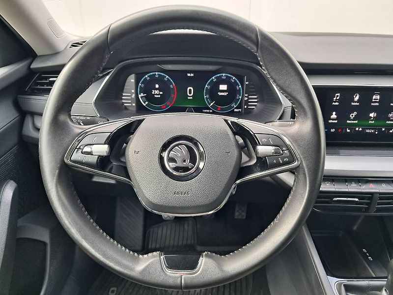 Škoda Octavia (2022) COMBI IV Ambition PLUS 1.5 TSI - fotka 6 z 25