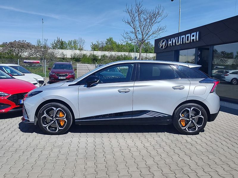 MG MG4 64kWh/320kW XPower - fotka 8 z 35