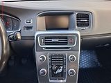 Volvo V60 (2014) 2.0 D3, AC, navi, park.asist - náhled 12