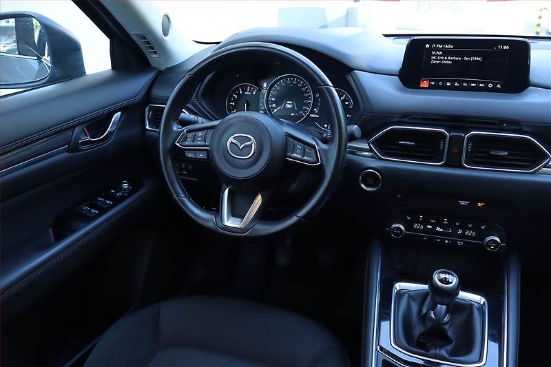 Mazda CX-5 (2019) Revolution 2.0 Skyactiv-G - fotka 7 z 25