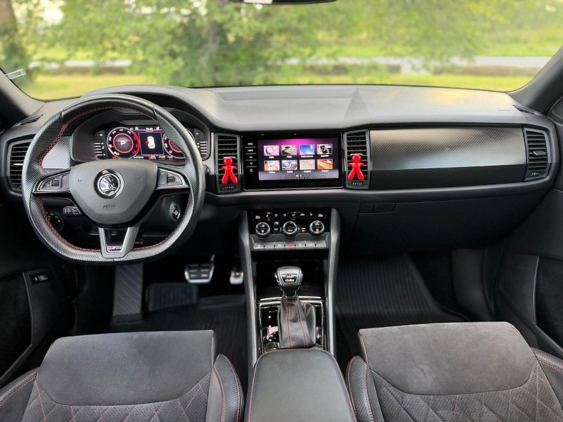 Škoda Kodiaq RS 2,0 TDi/176kW 4x4 DSG - fotka 9 z 10