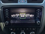 Škoda Octavia COMBI 2,0 TDI 150k M6 - náhled 21