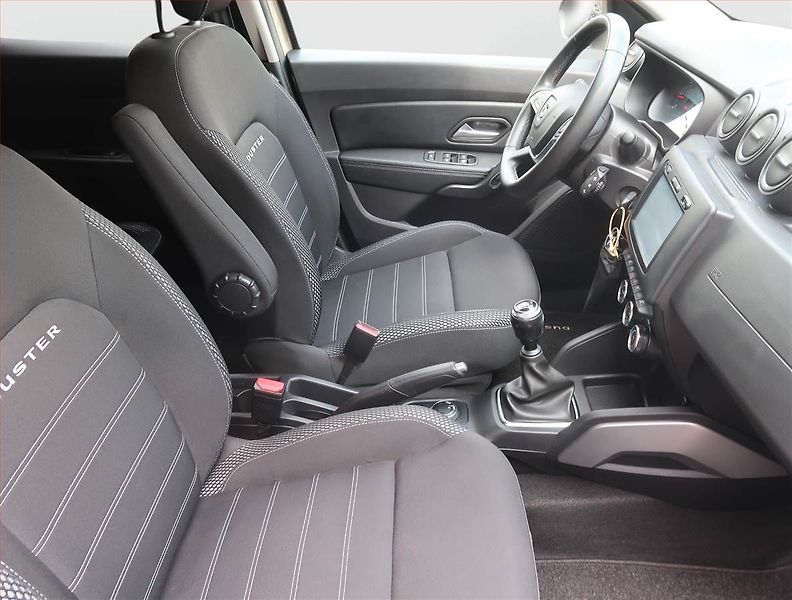 Dacia Duster (2018) 1.2 TCe, 4X4, Navi, Tempomat - fotka 9 z 16