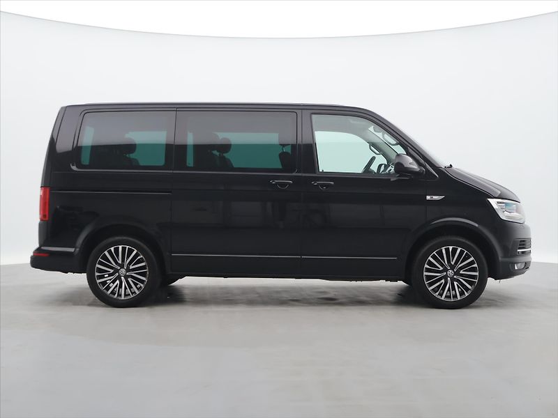 Volkswagen Multivan 2,0 TDI 146kW Highline DSG CZ - fotka 8 z 36