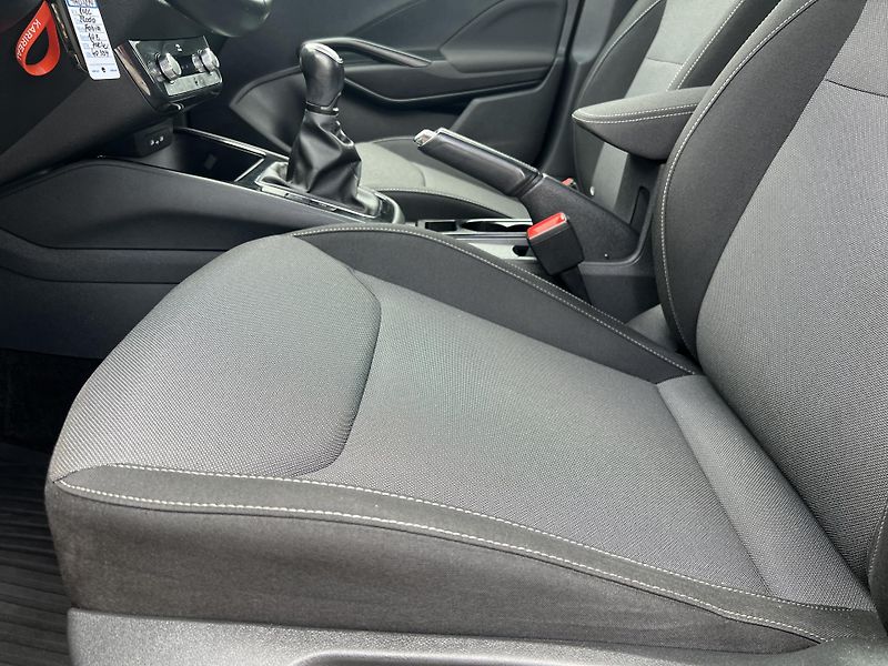 Škoda Fabia Ambition+ 1.0TSi 70kw PŮVOD ČR - fotka 11 z 44