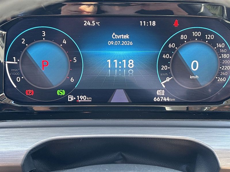 Volkswagen Golf Variant (2022) 2.0 TDI DSG Style - fotka 6 z 27