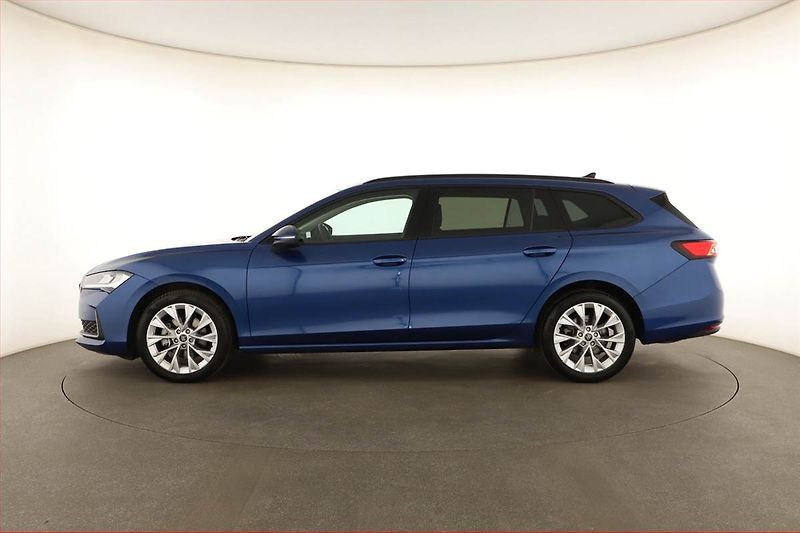 Škoda Superb (2025) 1.5 TSI mHEV, Selection - fotka 3 z 20
