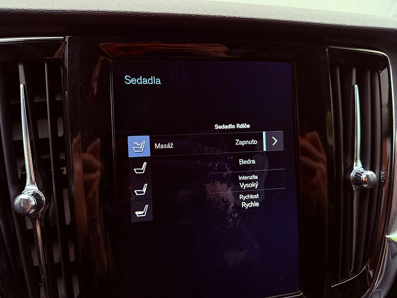 Volvo S90 D5 AWD Inscription Aut., ČR - fotka 23 z 32