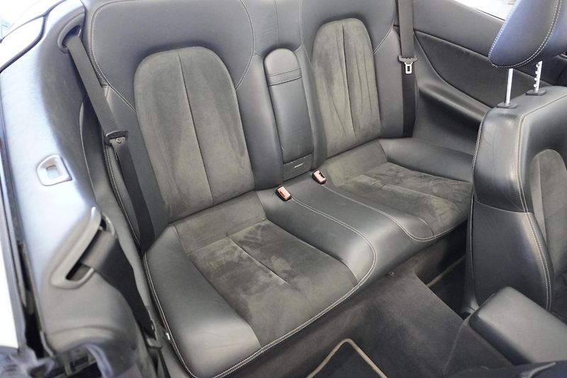 Mercedes-Benz CLK 4,3 AMG V8 AUTOMAT - fotka 27 z 28