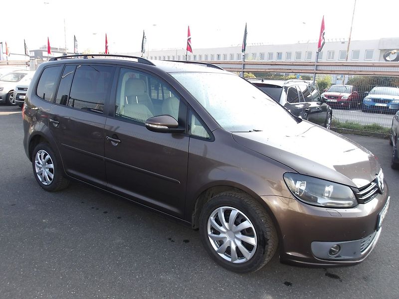 Volkswagen Touran 2,0TDi 103kW PANORAMA ! - fotka 5 z 33