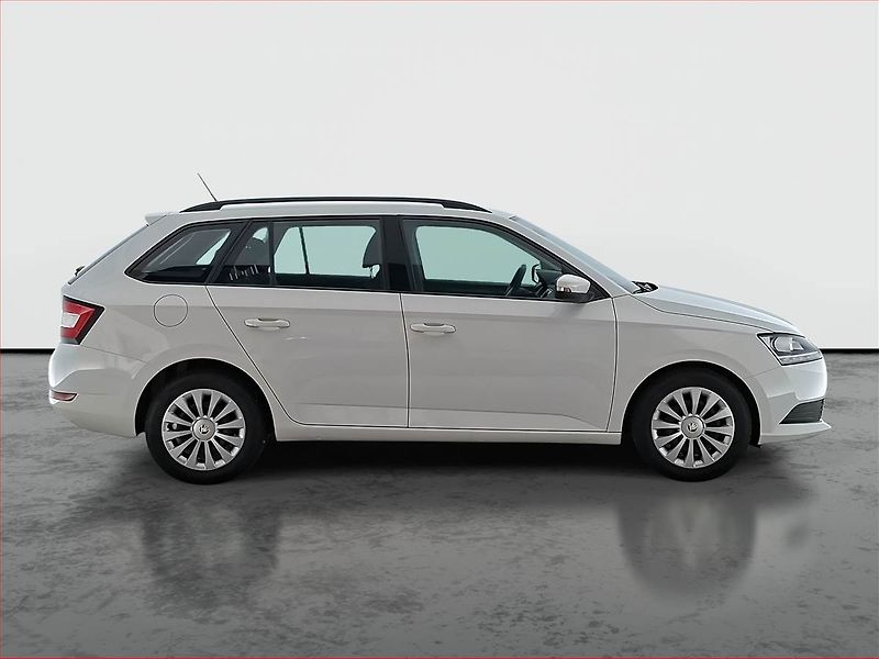 Škoda Fabia (2022) 1.0 TSI, ČR,1.maj - fotka 6 z 14