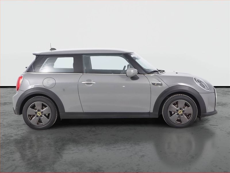 Mini Ostatní (2022) Cooper SE 32 kWh, SoH 96% - fotka 6 z 17