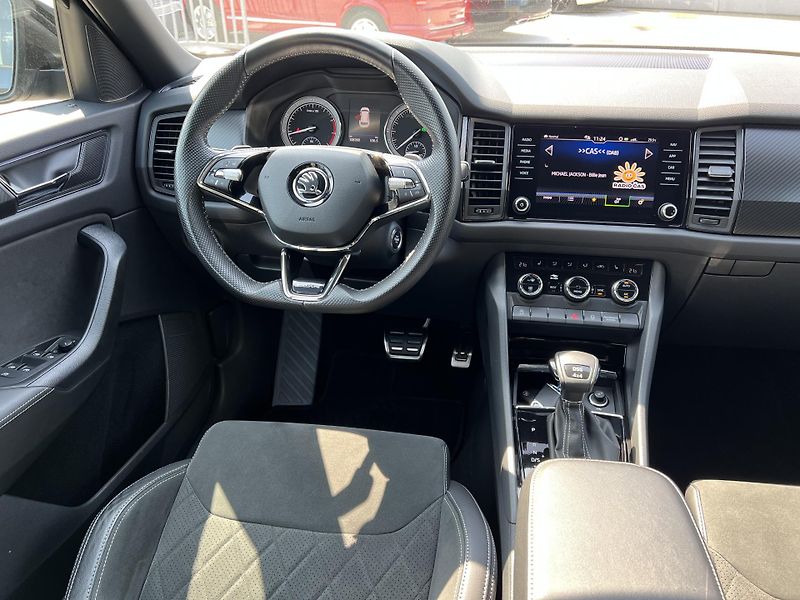 Škoda Kodiaq 2.0 TSi Sportline DSG 4x4  - fotka 10 z 22
