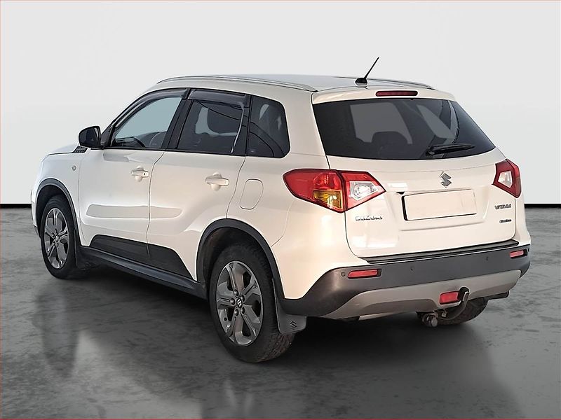 Suzuki Vitara (2015) 1.6 DDiS, 4X4, Navi, Tempomat - fotka 4 z 19
