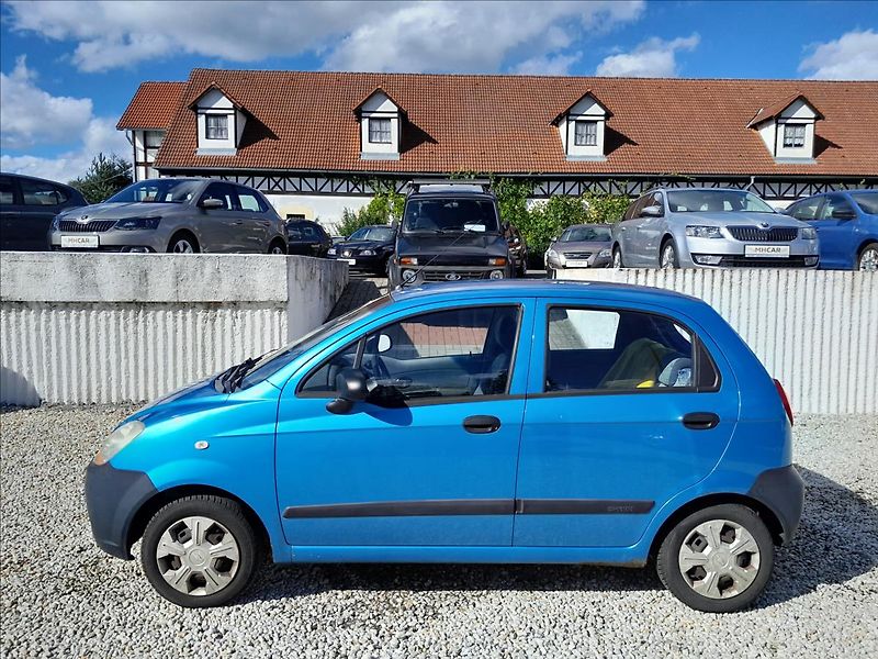 Chevrolet Spark 0.8i 38kW - fotka 4 z 35