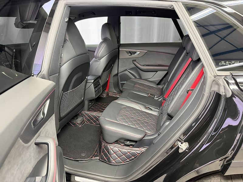 Audi Q8 55TFSi e QUATTRO S-LINE, B&O, - fotka 12 z 36