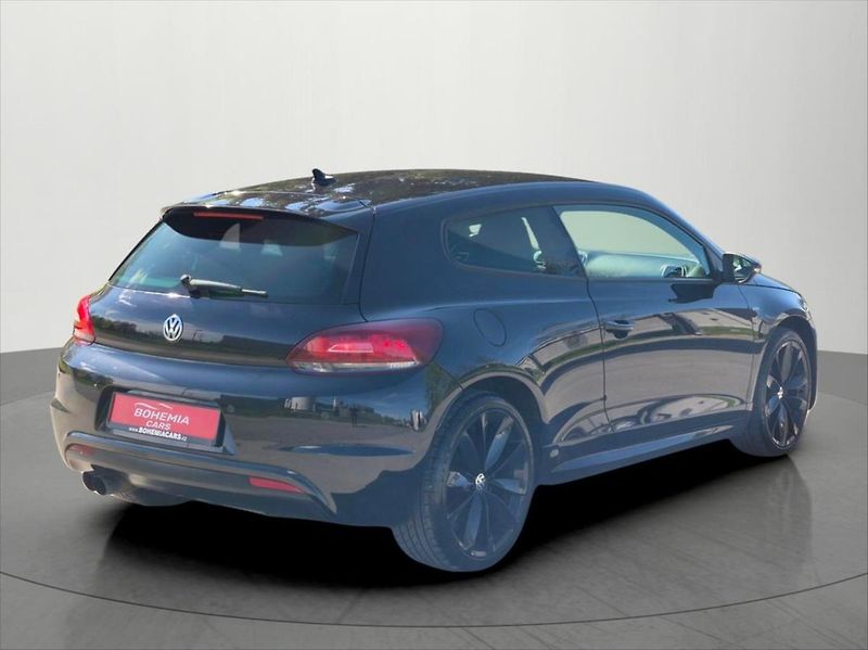 Volkswagen Scirocco 1,4 TSi 118 Kw DSG Match - fotka 7 z 20