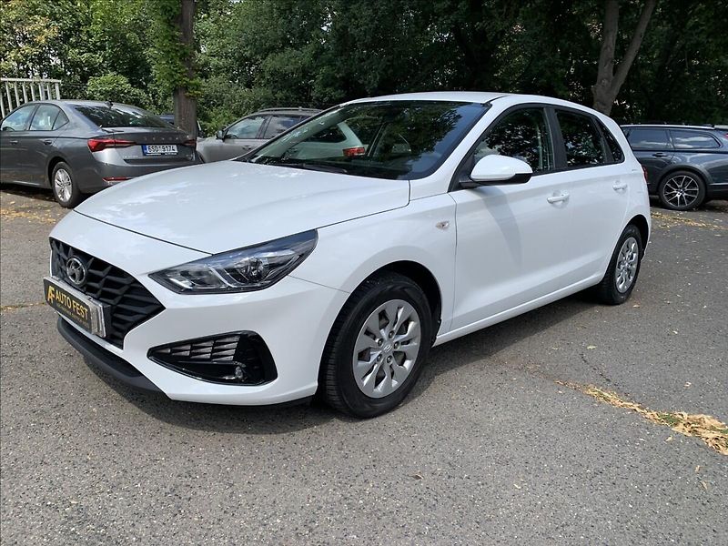 Hyundai i30 1,5 i,ČR,SERVISKA,1.MAJ - fotka 1 z 20