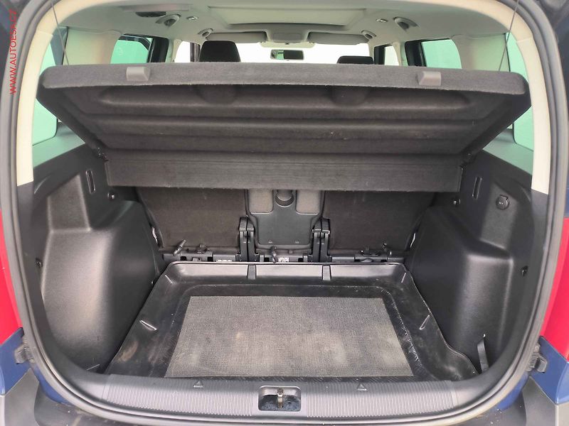 Škoda Yeti (2013) 1.2 TSi, TZ, +kola, panor - fotka 7 z 16