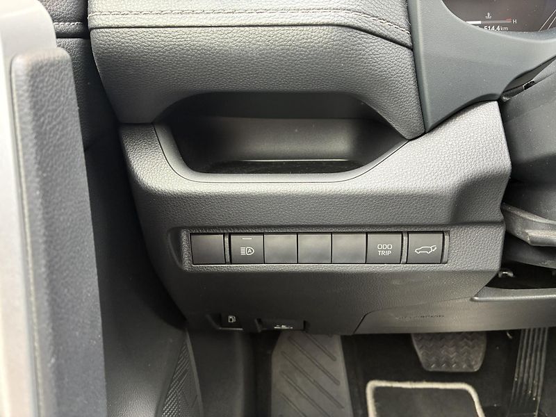 Toyota RAV4 2.5 HSD e-CVT AWD Comfort Styl - fotka 14 z 22