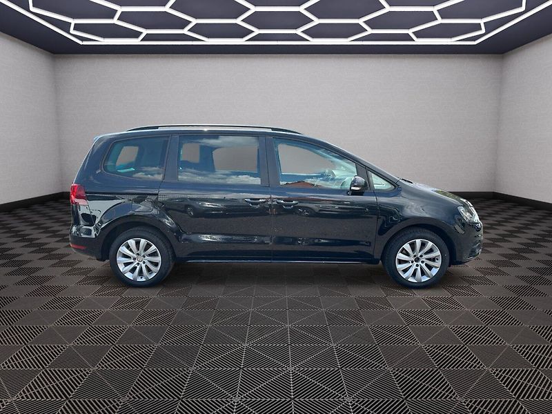 Seat Alhambra (2015) 2,0TDI 110kw DSG Style - fotka 8 z 42