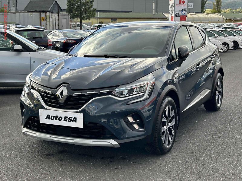 Renault Captur (2024) 1.0 TCe, LED, AC - fotka 3 z 19